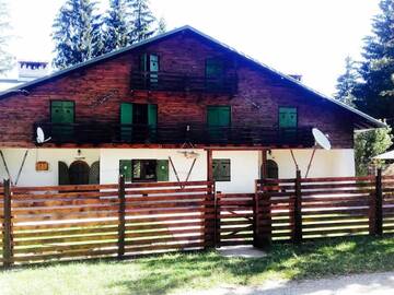 Фото номера Шале Шале Charming Chalet Timisul de Sus г. Тимису-де-Сус 8