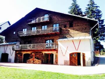 Фотографии Шале Charming Chalet Timisul de Sus г. Тимису-де-Сус (Румыния) №2 Фото Шале Charming Chalet Timisul de Sus г. Тимису-де-Сус 2
