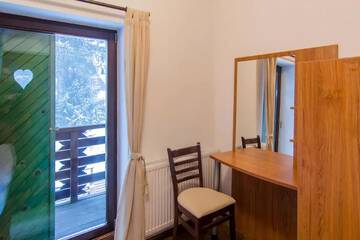Фото номера Шале Шале Charming Chalet Timisul de Sus г. Тимису-де-Сус 26