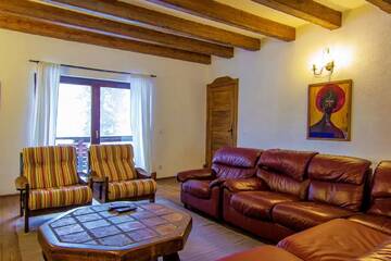 Фото номера Шале Шале Charming Chalet Timisul de Sus г. Тимису-де-Сус 35
