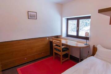 Фото номера Шале Шале Charming Chalet Timisul de Sus г. Тимису-де-Сус 32